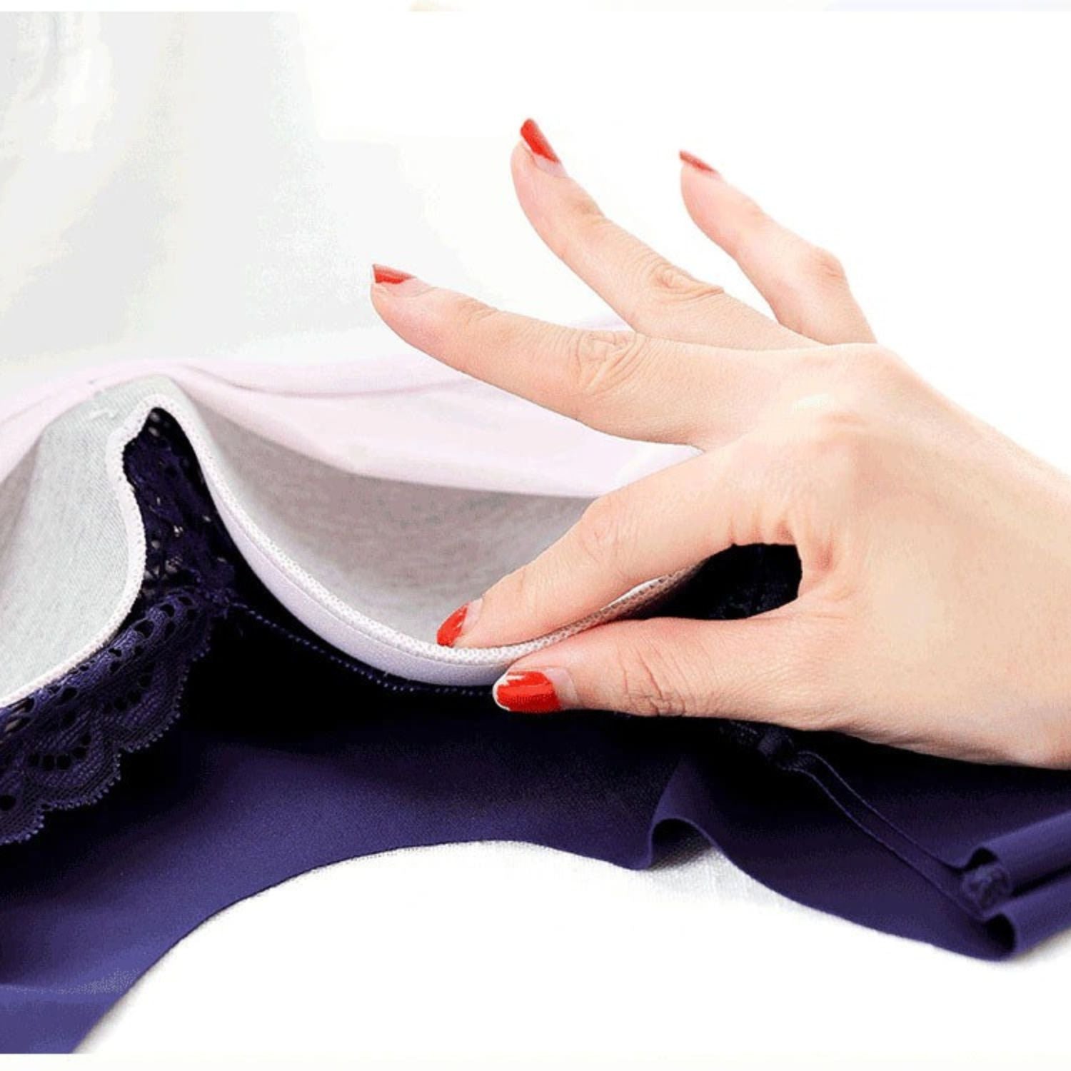 Magic Wire Free Lace Bras Thin Cup Plus Size, Secured Chest With Thick